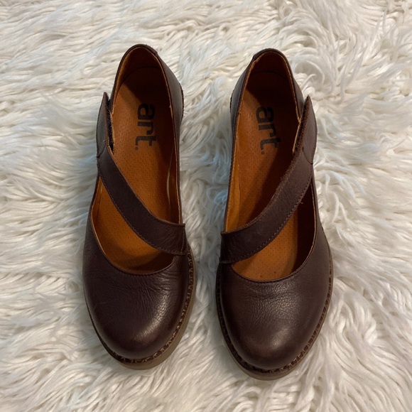 art company Shoes - ART Company Metropolitan Shoes size 40 EU US 7.5 excellent condition brown color